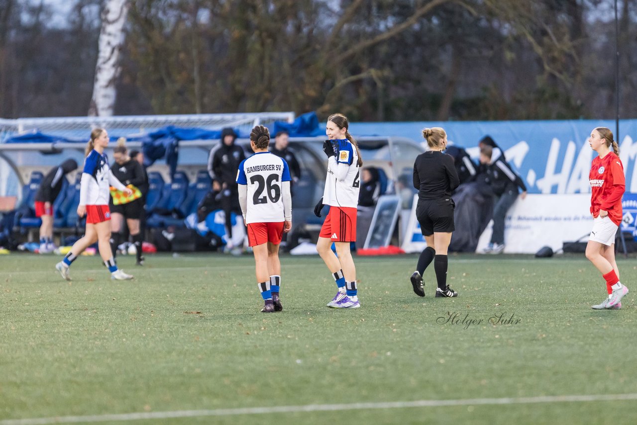 Bild 469 - wBJ Hamburger SV - Holstein Kiel : Ergebnis: 8:0